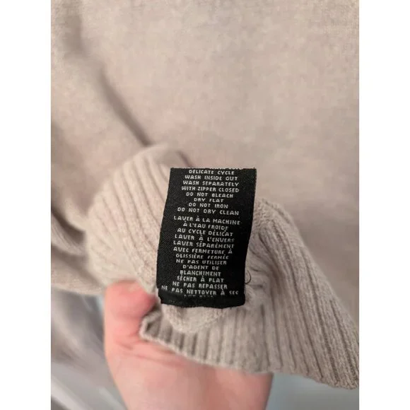 Lady Hathaway Gray/Heather Zip Sweater with Nordic Pattern, Size LG, EUC - Picture 6 of 7